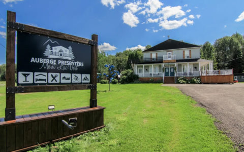 On sortie-repas : Souper champêtre et karaoké