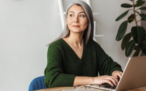 9 financial mistakes to avoid in retirement