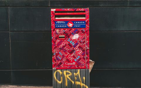 Postes Canada : la FADOQ appelle à une résolution complète et durable du conflit